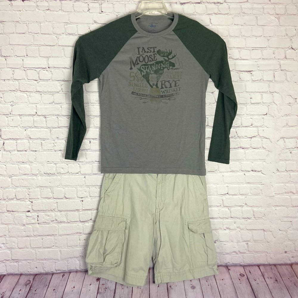 BUNDLE Men's Chaps Cream Cargo Shorts Sz:32 & FREE G.H.Bass Long Sleeve Tee. SM